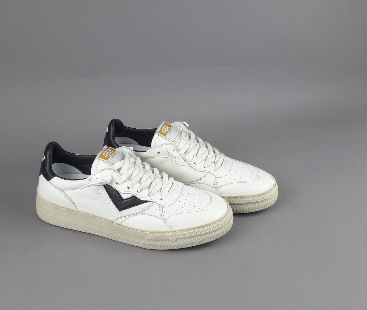 4B12 Sneakers Hyper Uomo Pelle Bianco