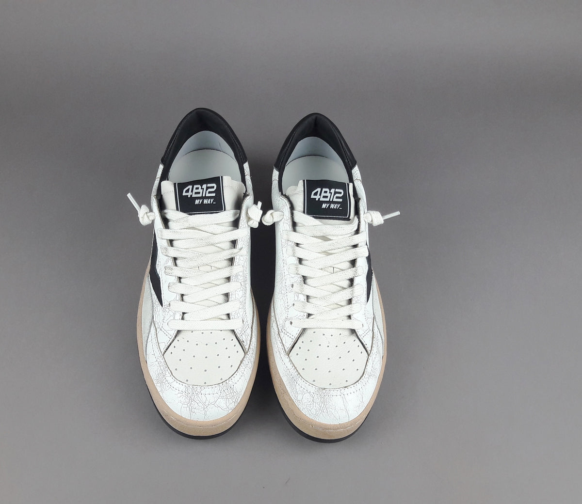 4B12 Sneakers Play New Uomo Pelle Craquele Bianco