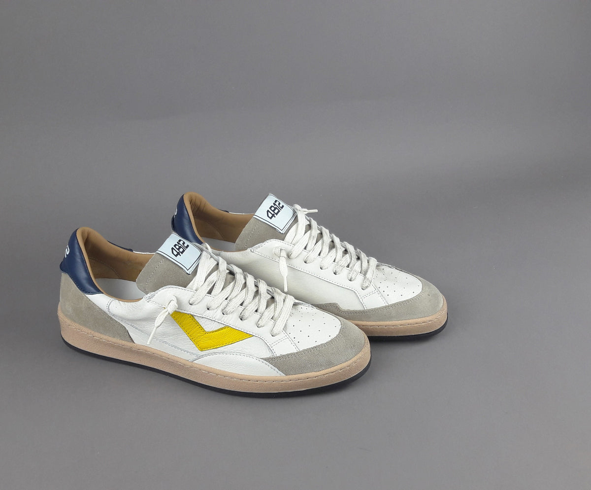 4B12 Sneakers Uomo Play Pelle Camoscio Bianco