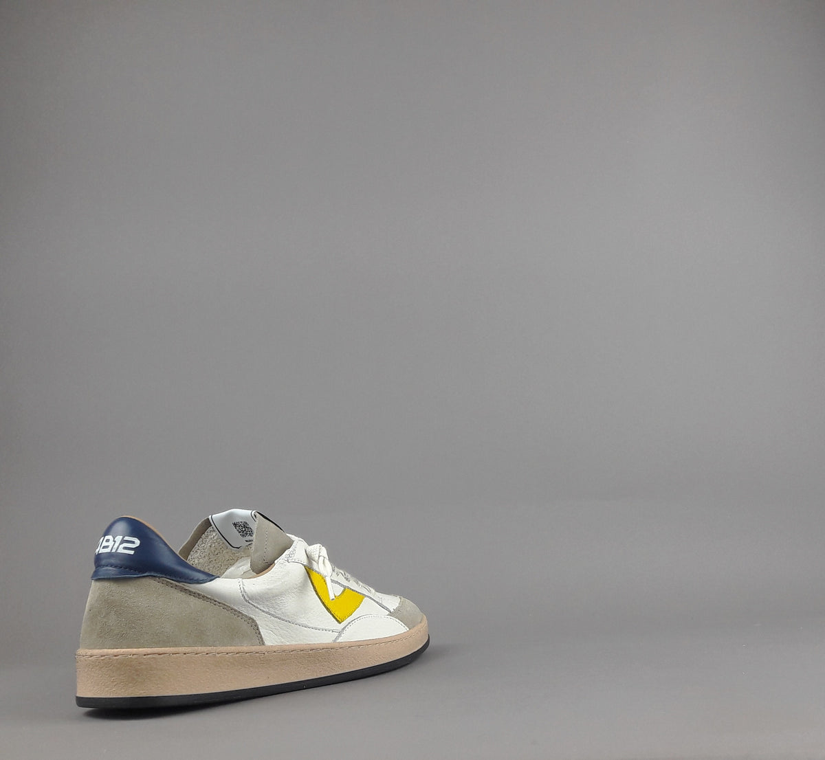4B12 Sneakers Uomo Play Pelle Camoscio Bianco