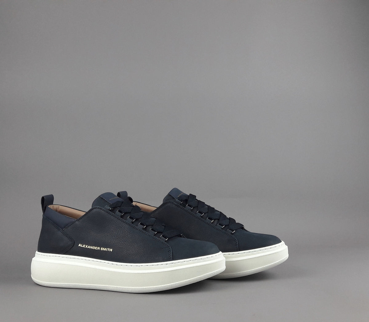 Alexander Smith Sneakers Uomo Wembley Nabuk Blu Scuro