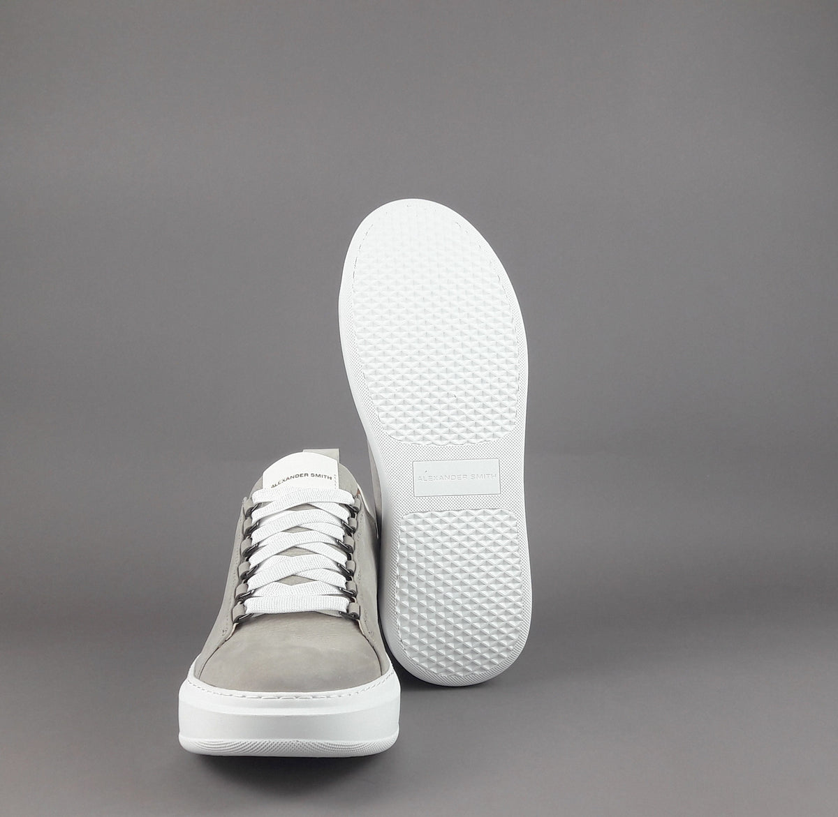 Alexander Smith Sneakers Uomo Wembley Nabuk Grigio