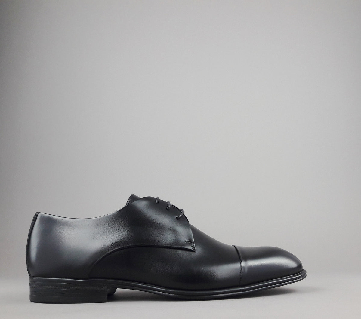 Corvari Derby Uomo Vitello Spazzolato Nero