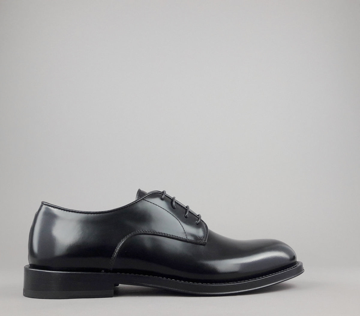 Corvari Derby Uomo Vitello Spazzolato Nero