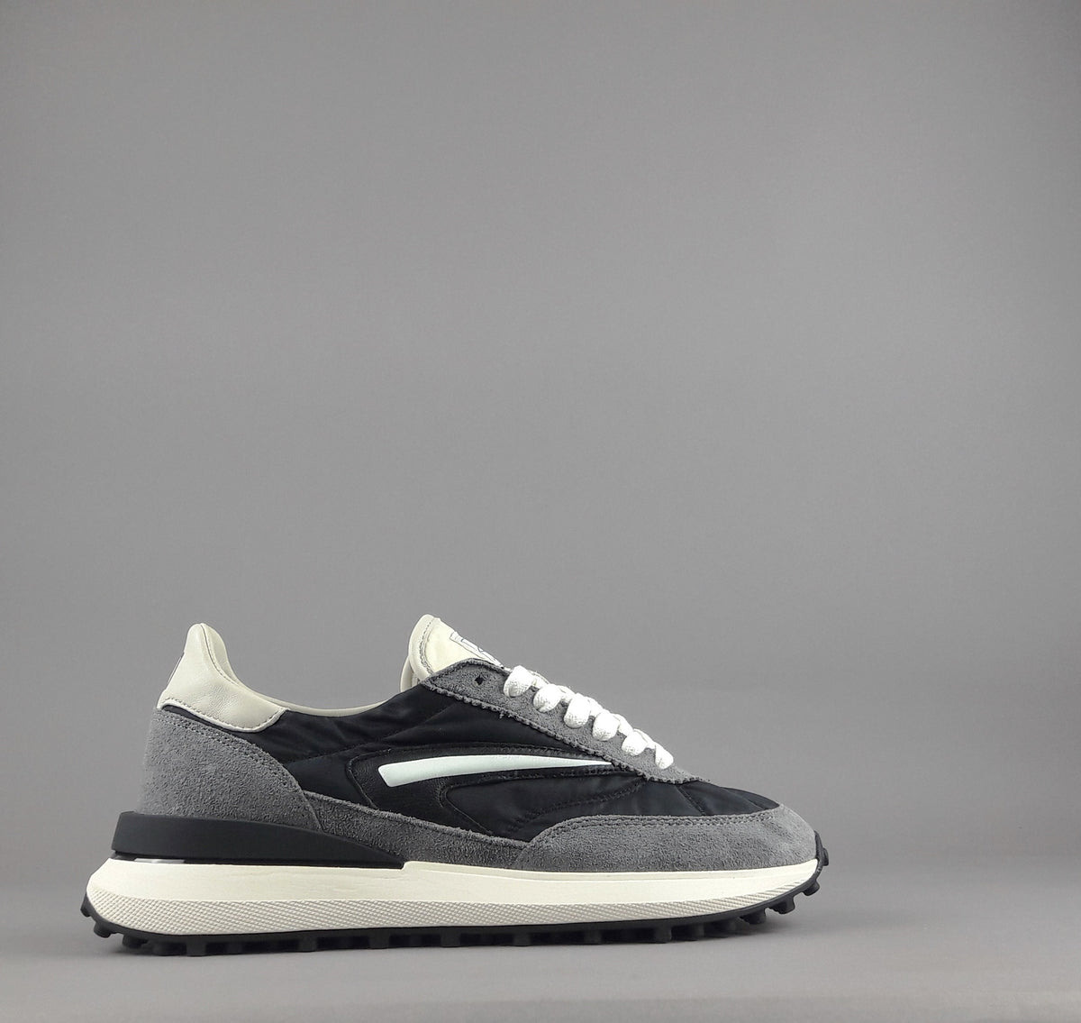 D.A.T.E. Sneakers Athleta Uomo Camoscio E Tela Grigio