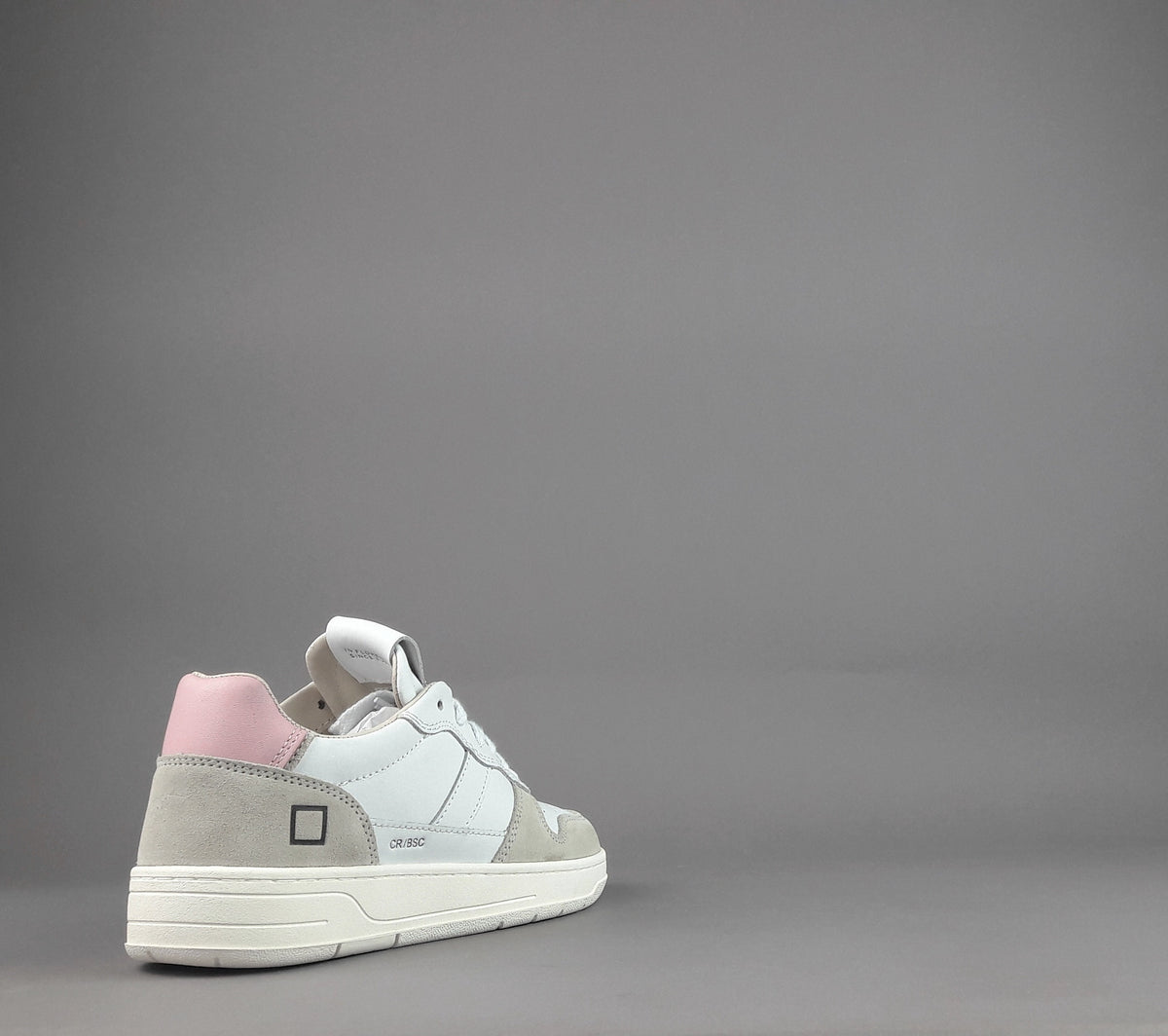 D.A.T.E. Sneakers Court Donna Camoscio e Pelle Ghiaccio / Bianco