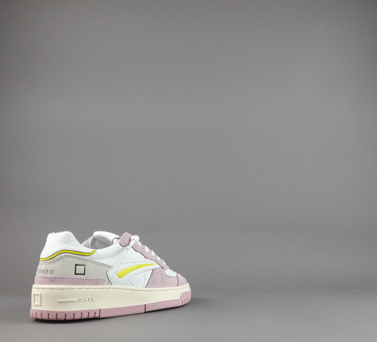 D.A.T.E. Sneakers Torneo Donna Camoscio Pelle Rosa / Bianco