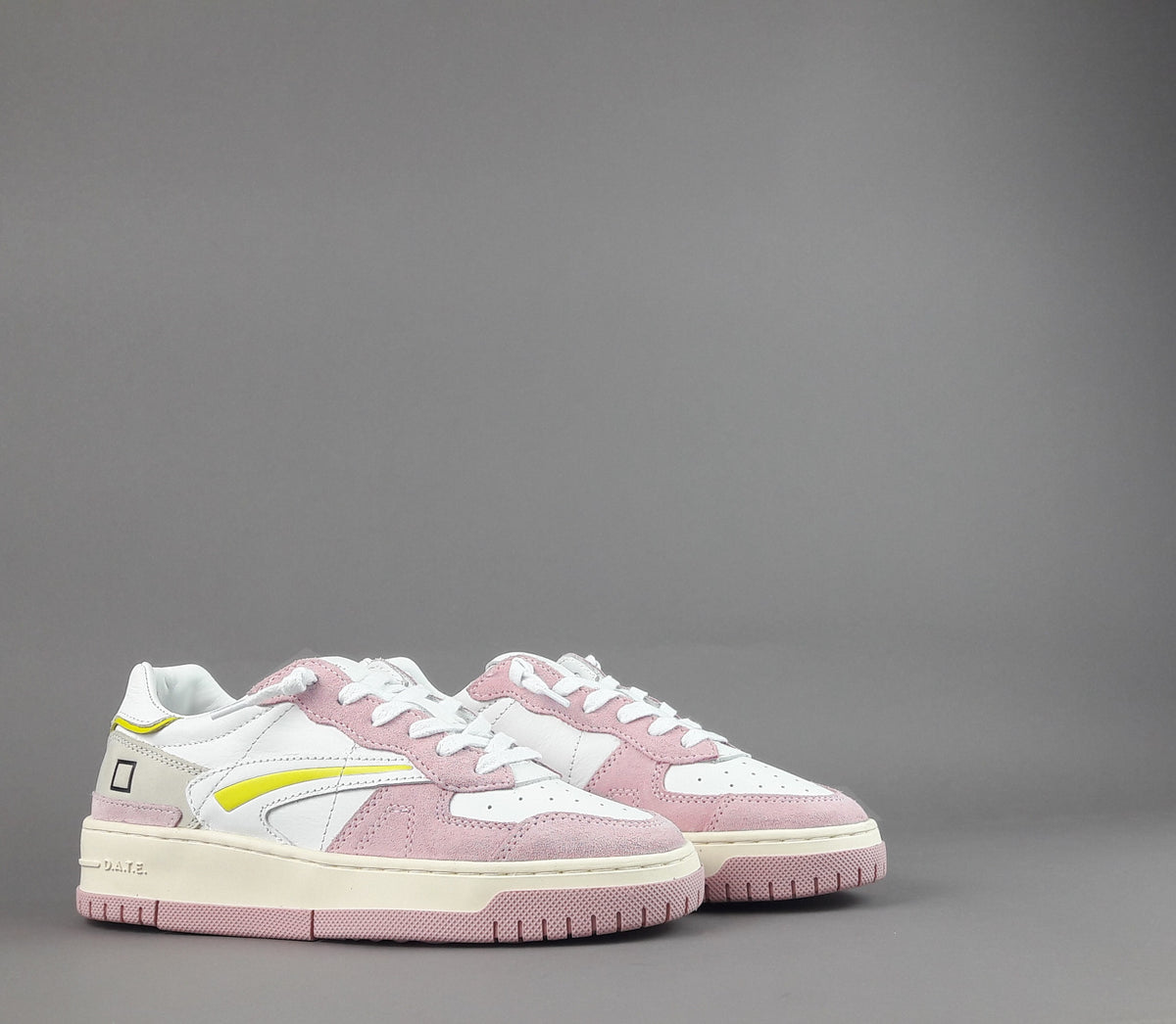 D.A.T.E. Sneakers Torneo Donna Camoscio Pelle Rosa / Bianco
