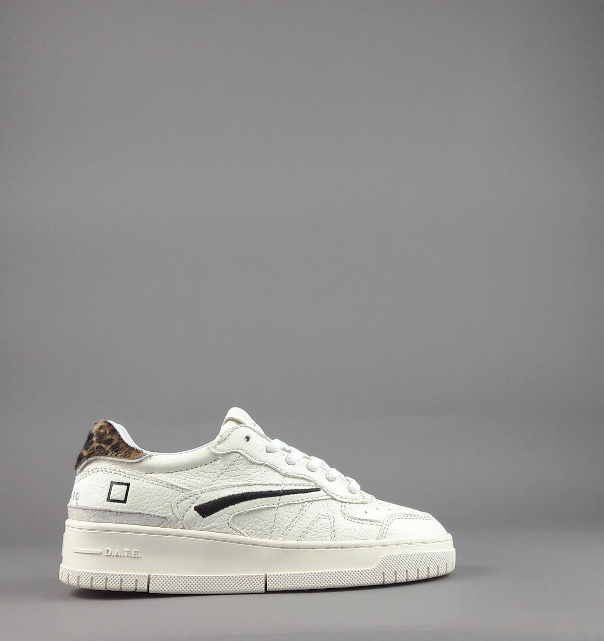 D.A.T.E. Sneakers Torneo Pop Donna Pelle Bianco Opaco