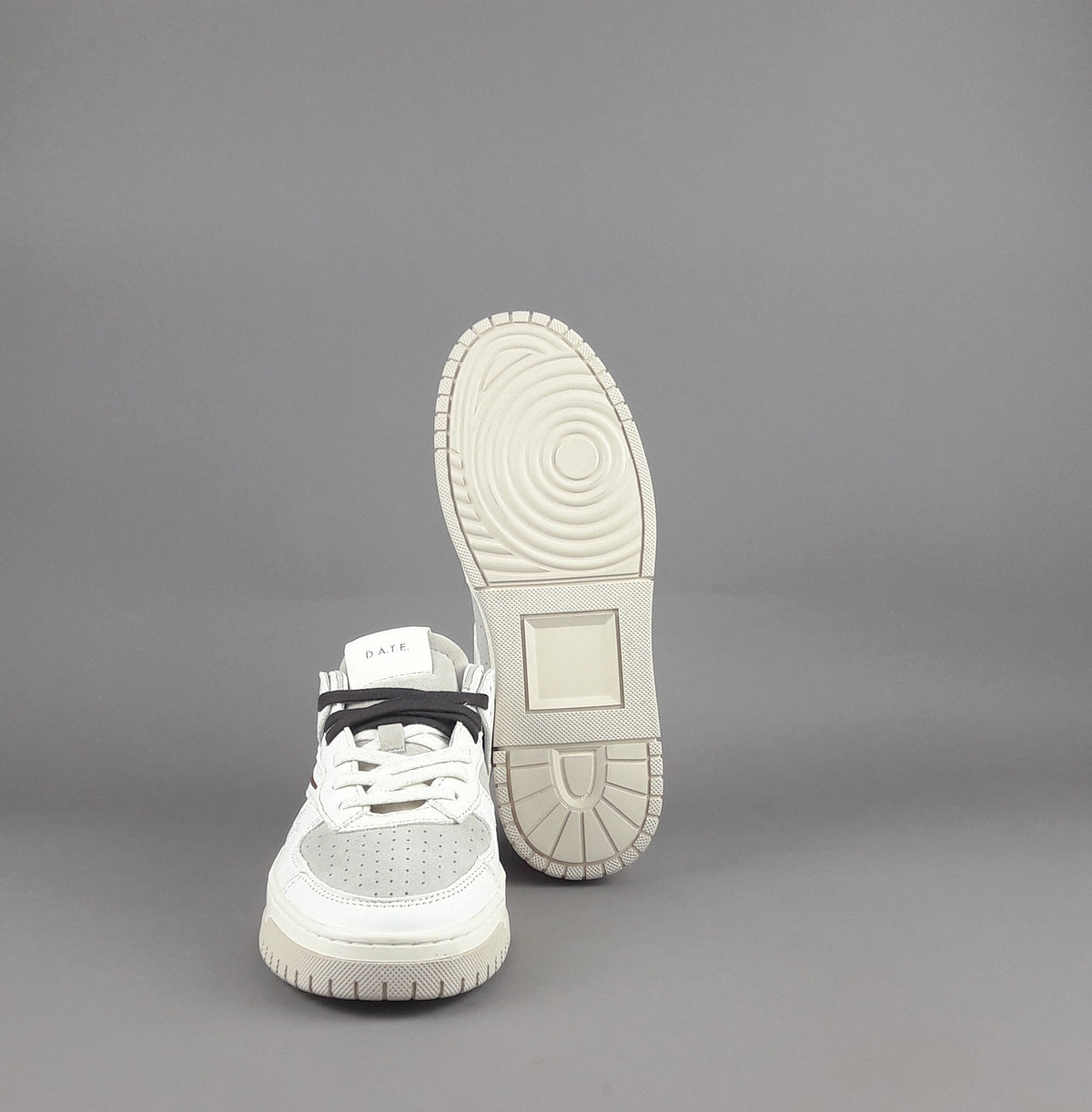 D.A.T.E. Sneakers Torneo Uomo Pelle Camoscio Avorio Grigio