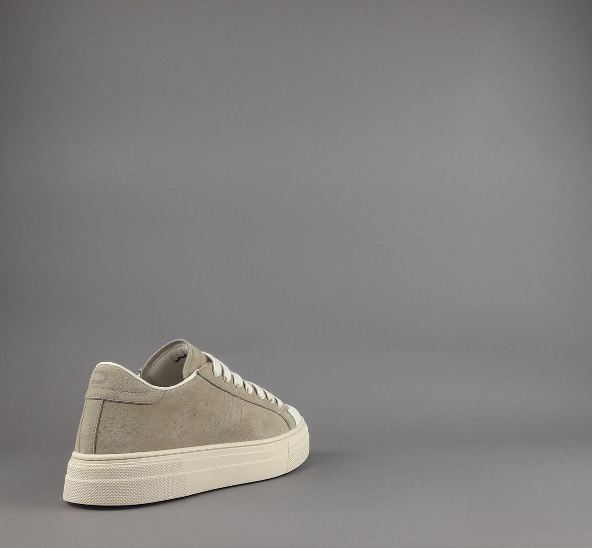 Demna Sneakers Uomo Camoscio Beige Opaco