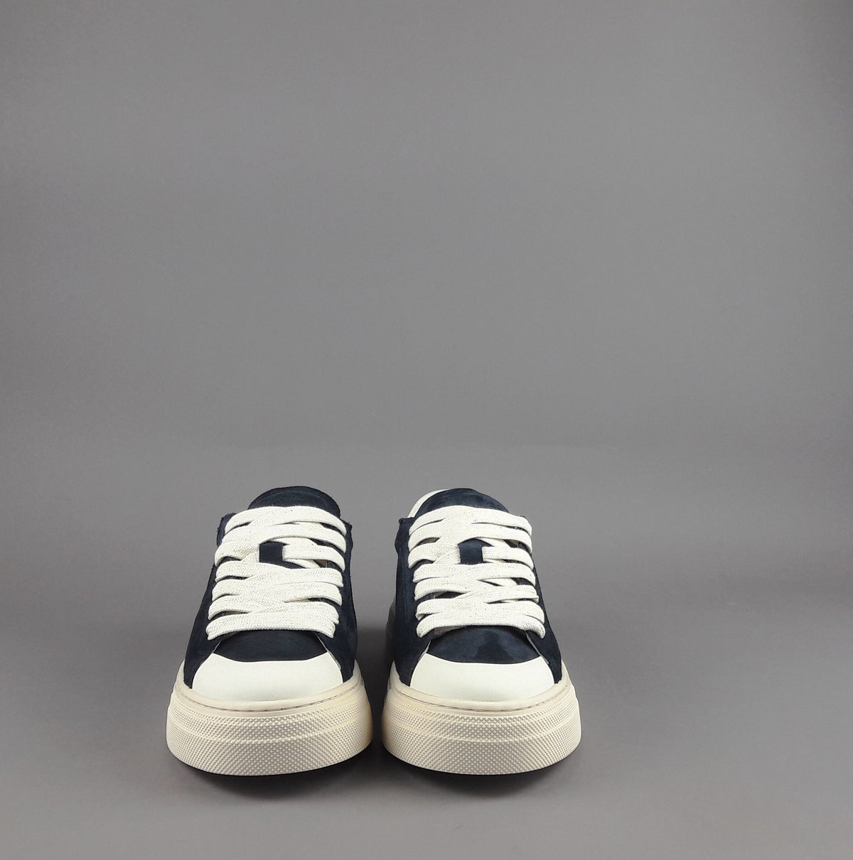 Demna Sneakers Uomo Camoscio Blu Scuro