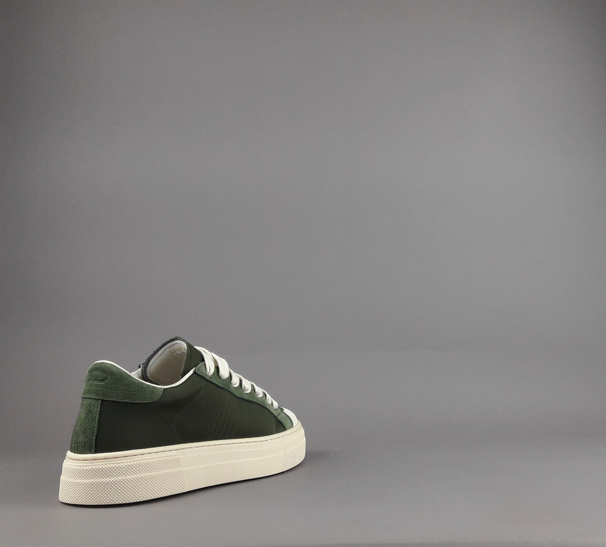 Demna Sneakers Uomo Camoscio Tela Verde Militare