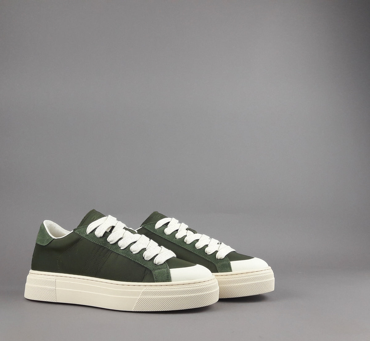 Demna Sneakers Uomo Camoscio Tela Verde Militare