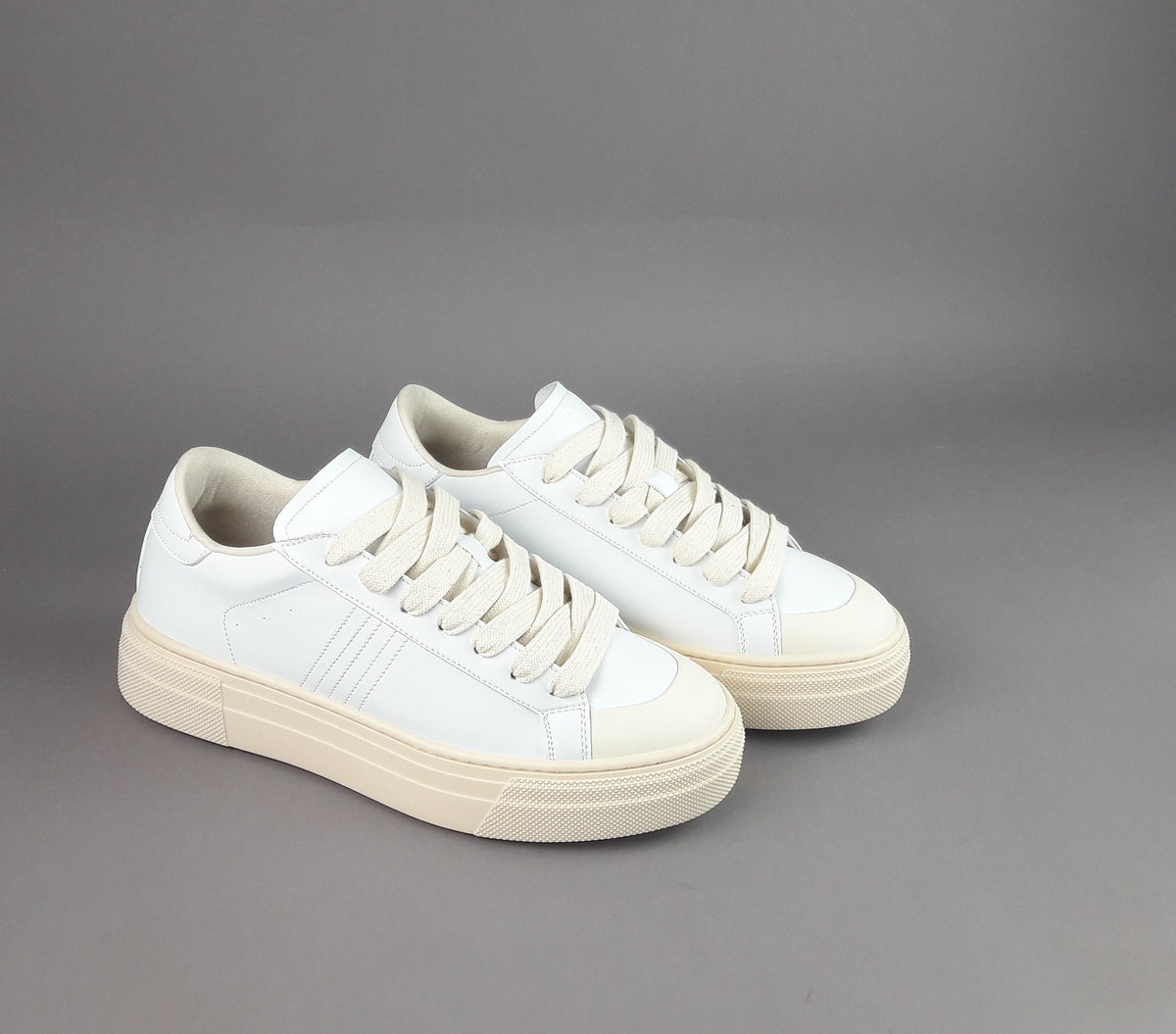 Demna Sneakers Uomo Eco Pelle Bianco