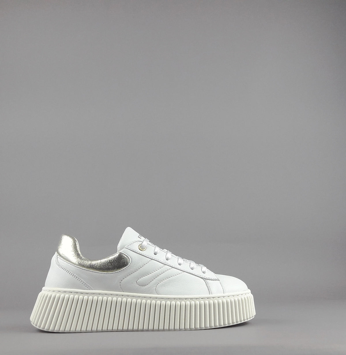 Frau Sneakers Donna Pelle