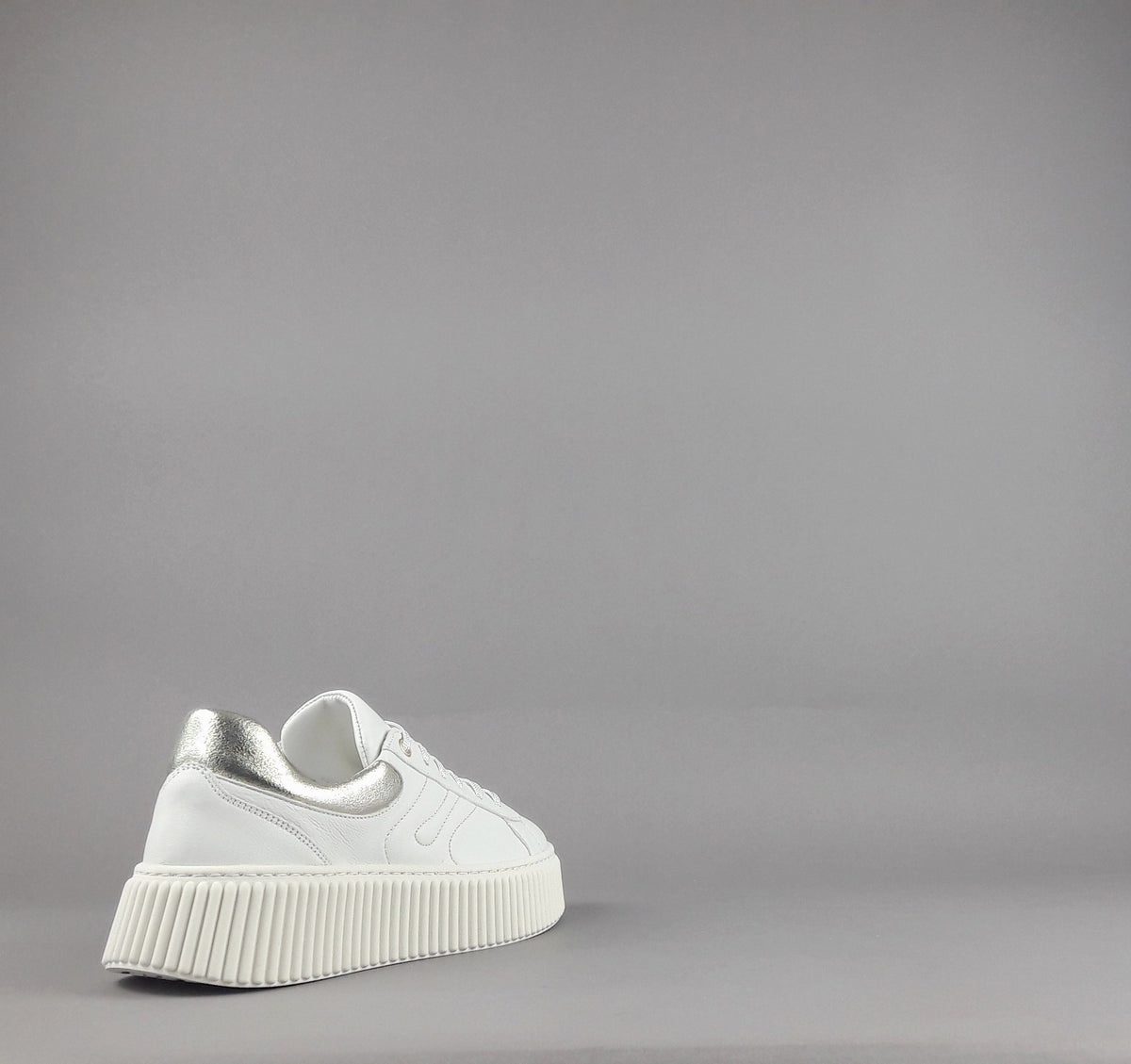 Frau Sneakers Donna Pelle