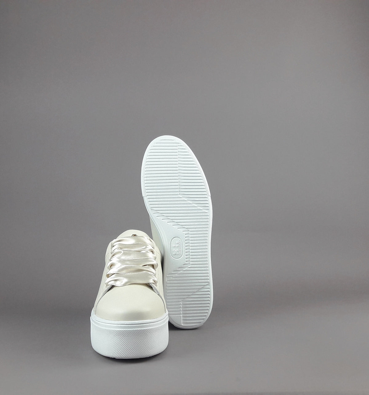 Frau Sneakers Platform Donna Pelle Avorio