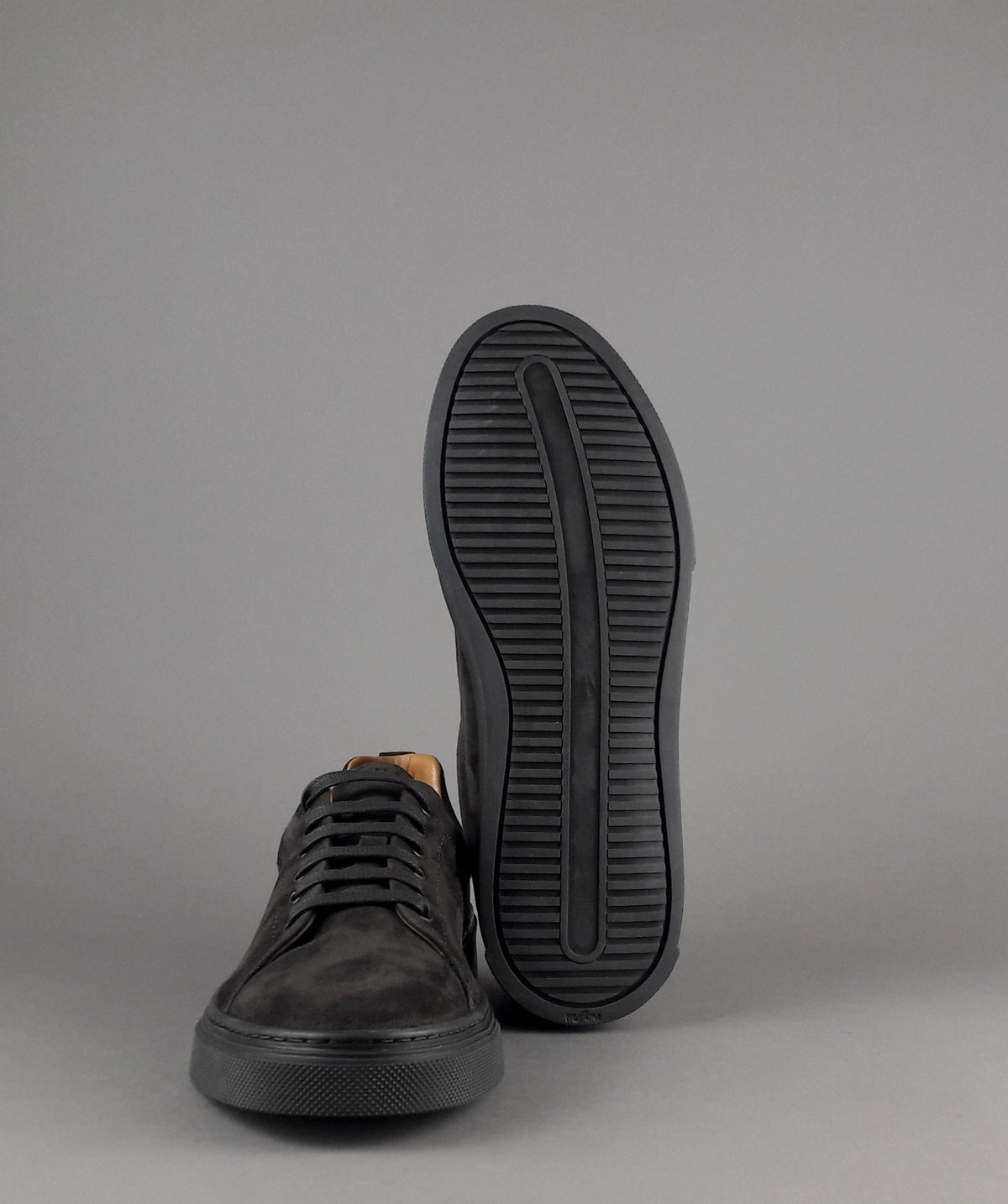 Frau Sneakers Uomo Camoscio Testa Di Moro