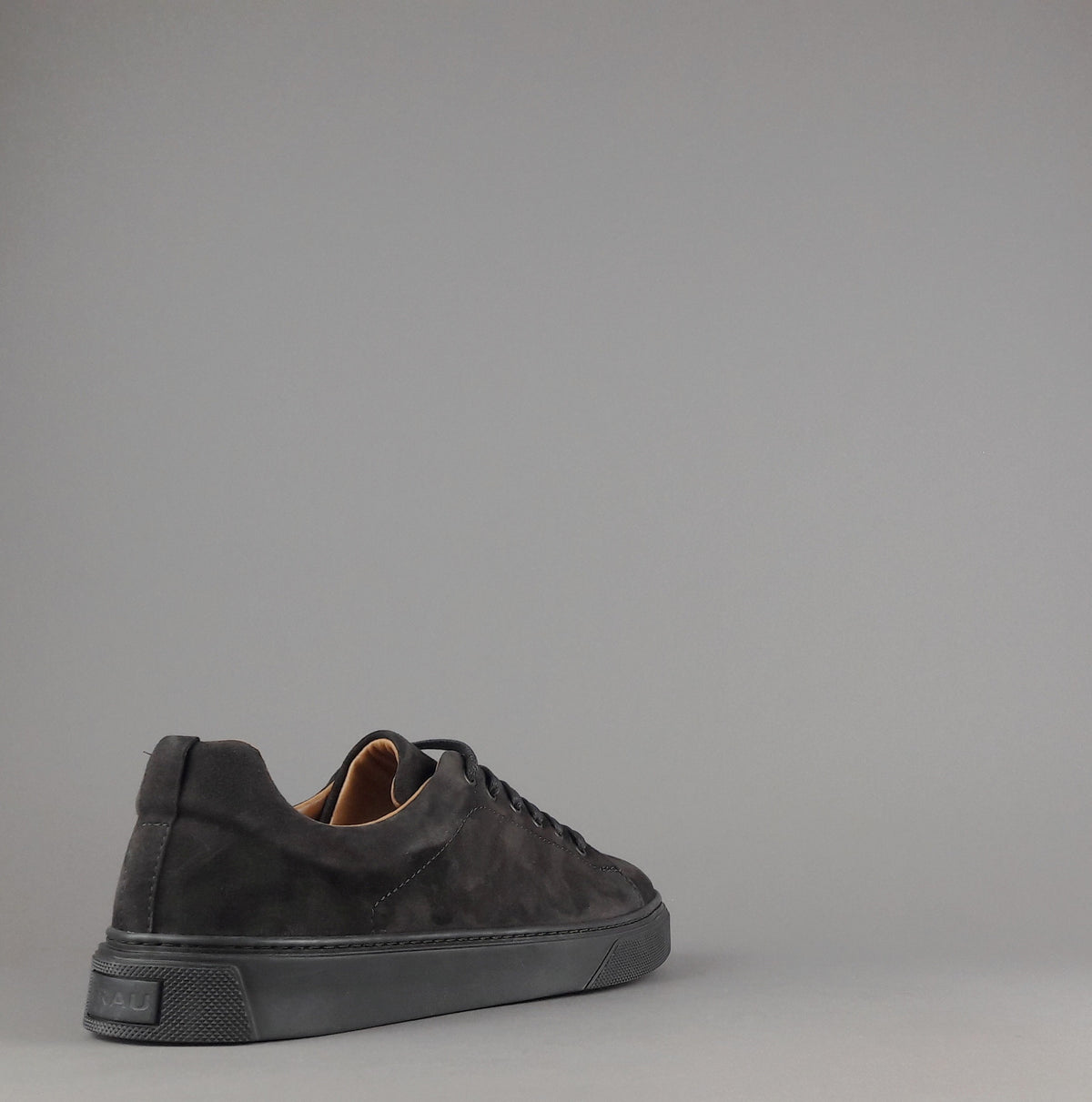 Frau Sneakers Uomo Camoscio Testa Di Moro