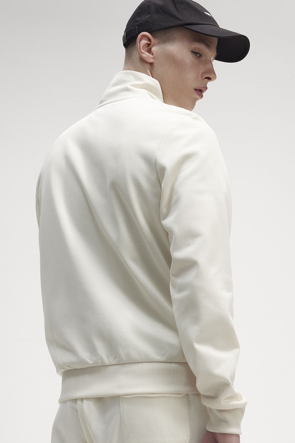 Fred Perry Felpa Track Jacket Uomo Cotone E Poliestere Avorio Chiusura Zip
