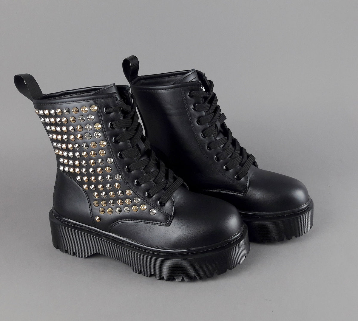 Gio Cellini Anfibio Donna Eco PU Nero Borchie Laterali