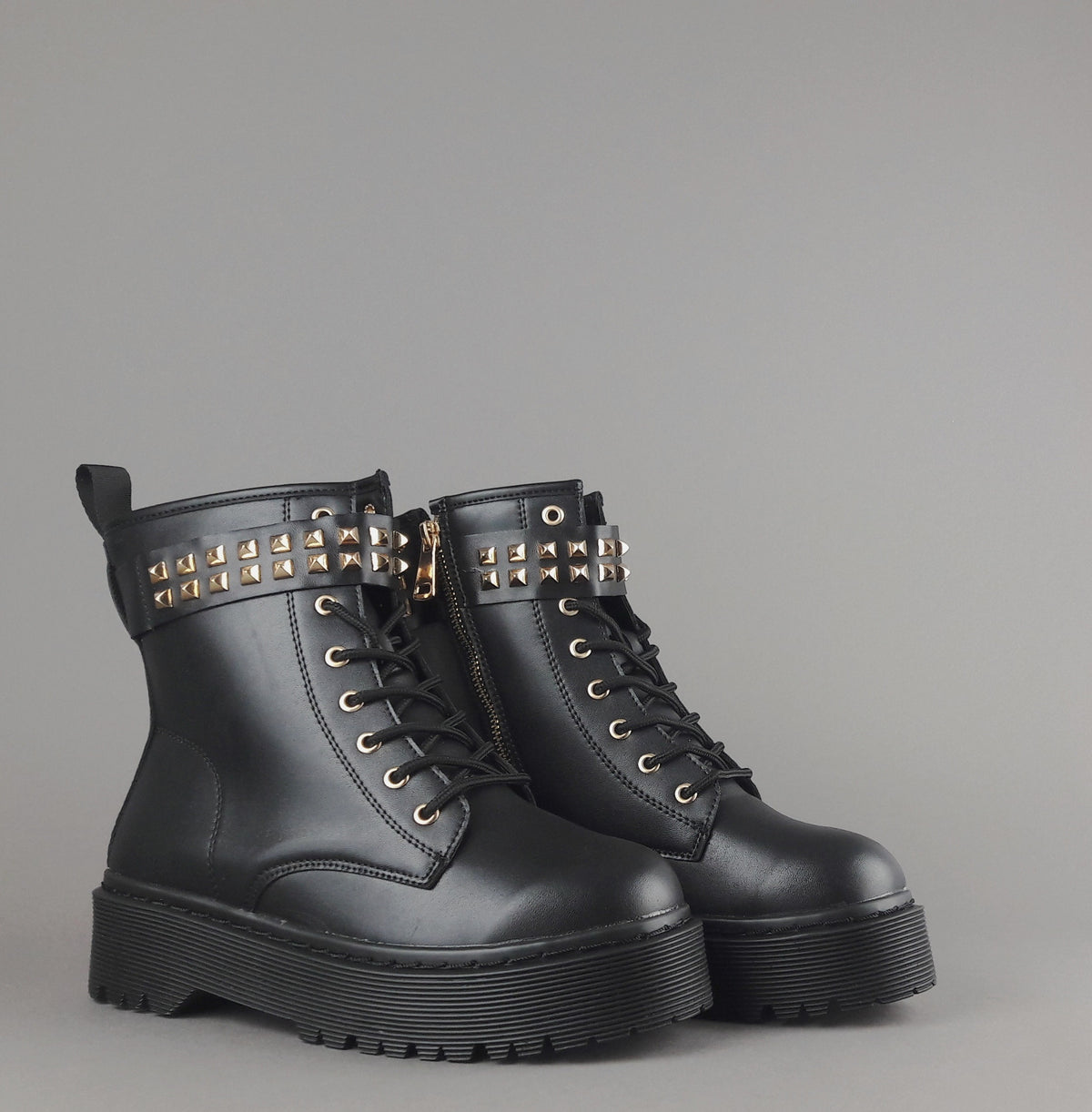 Gio Cellini Anfibio Donna PU Nero Cinturino Borchie
