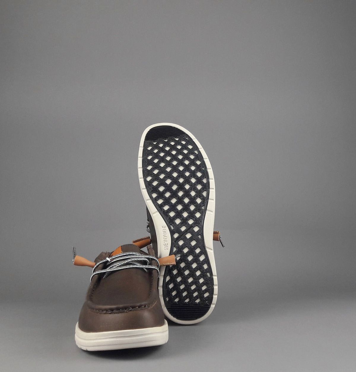 Hey Dude Sneakers Wally Grip Pelle Ingrassata Marrone Scuro
