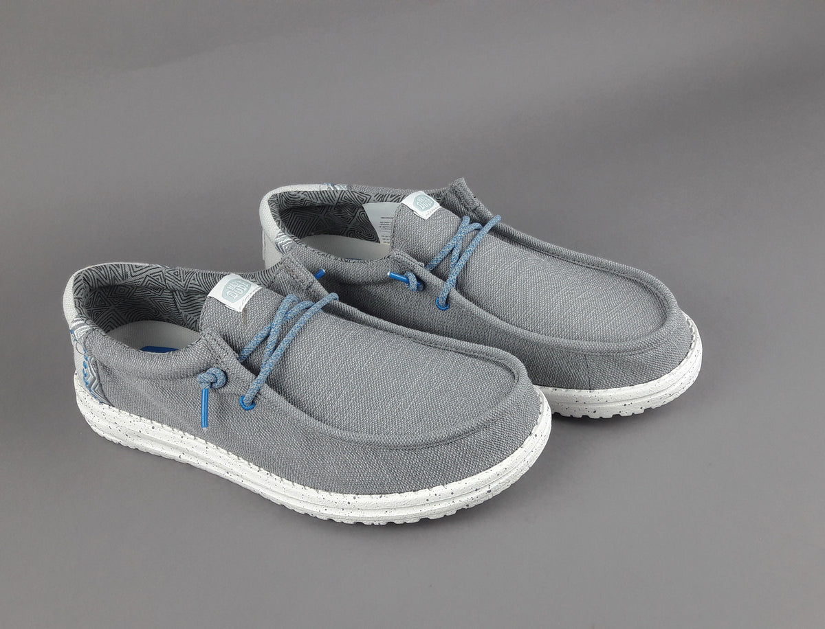 Hey Dude Sneakers Wally Coastline
