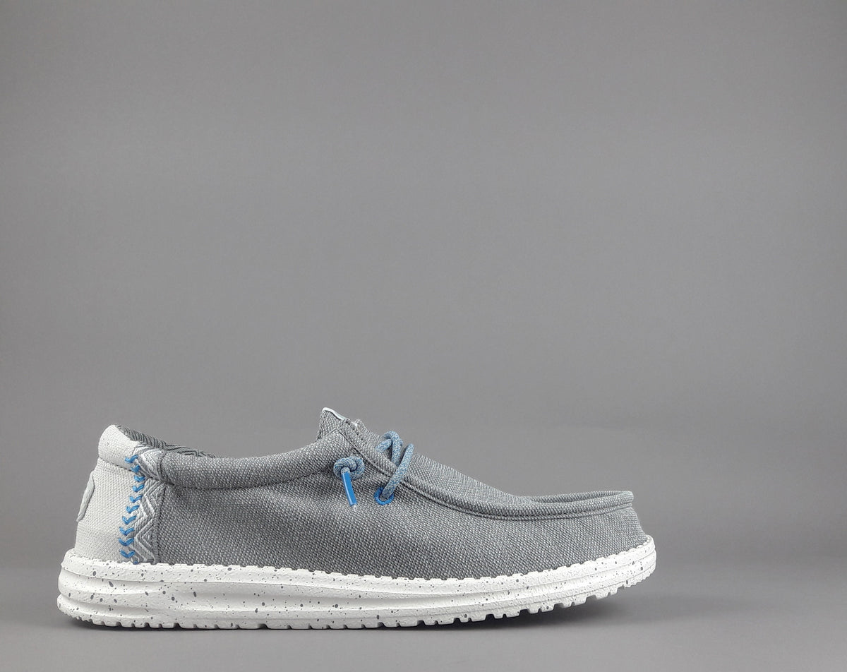 Hey Dude Sneakers Wally Coastline