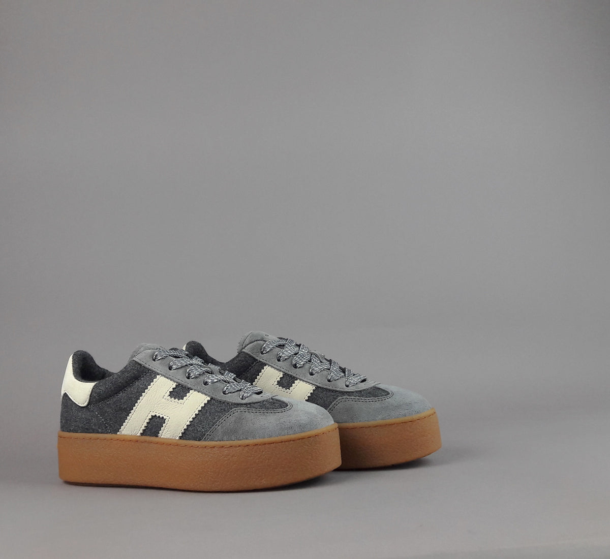 Hogan Sneakers Donna H698 Camoscio Grigio