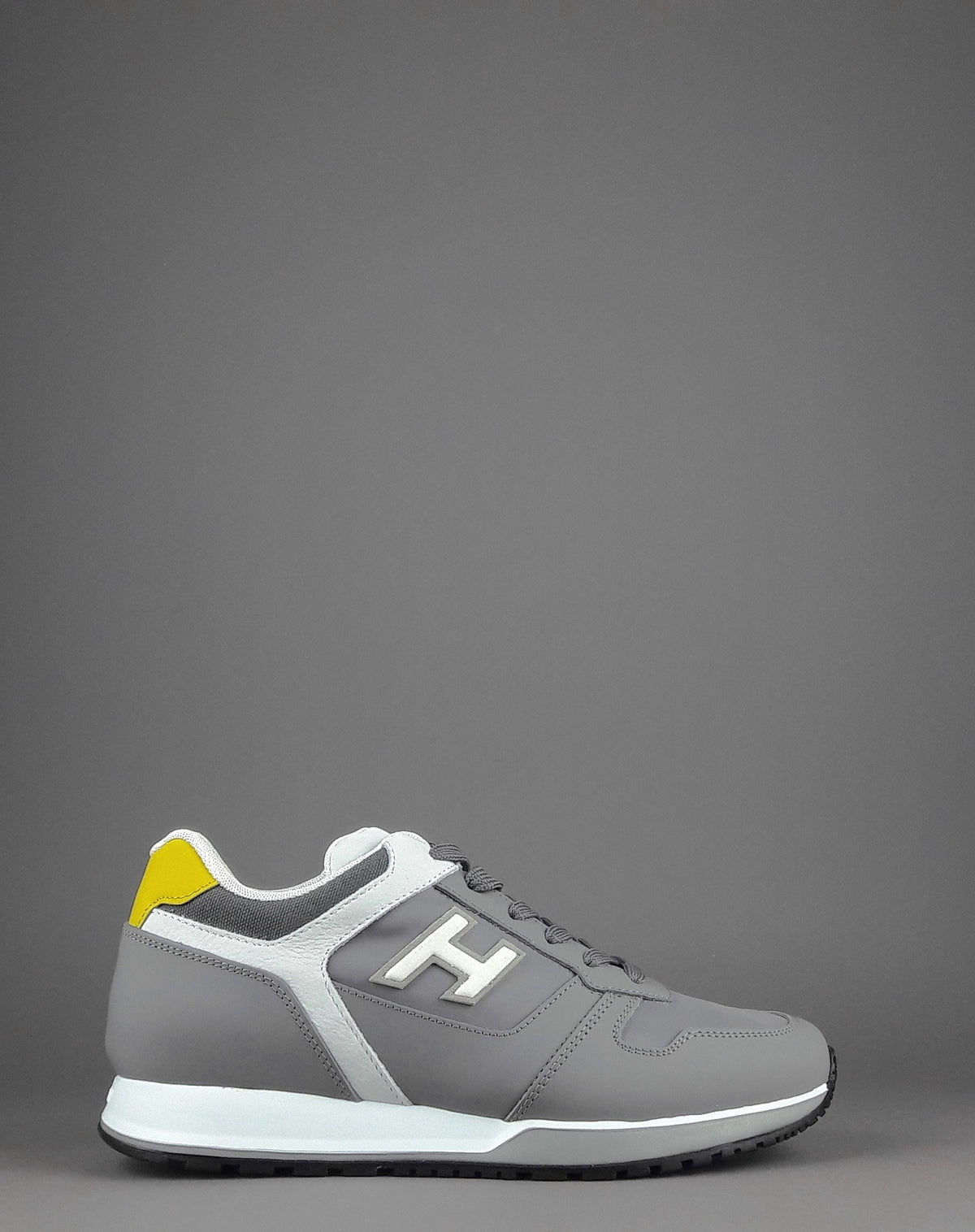 Hogan Sneakers H321 Uomo Pelle Gommata Tela Nabuk Grigio Bianco Giallo