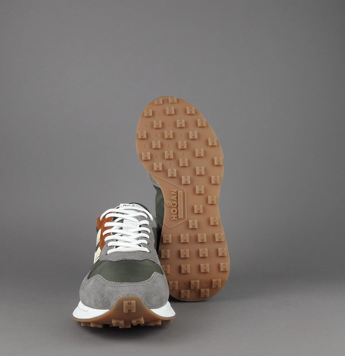Hogan Sneakers H601 Uomo Camoscio Tela Grigio Chiaro Verde Mil H Gommata Stampata