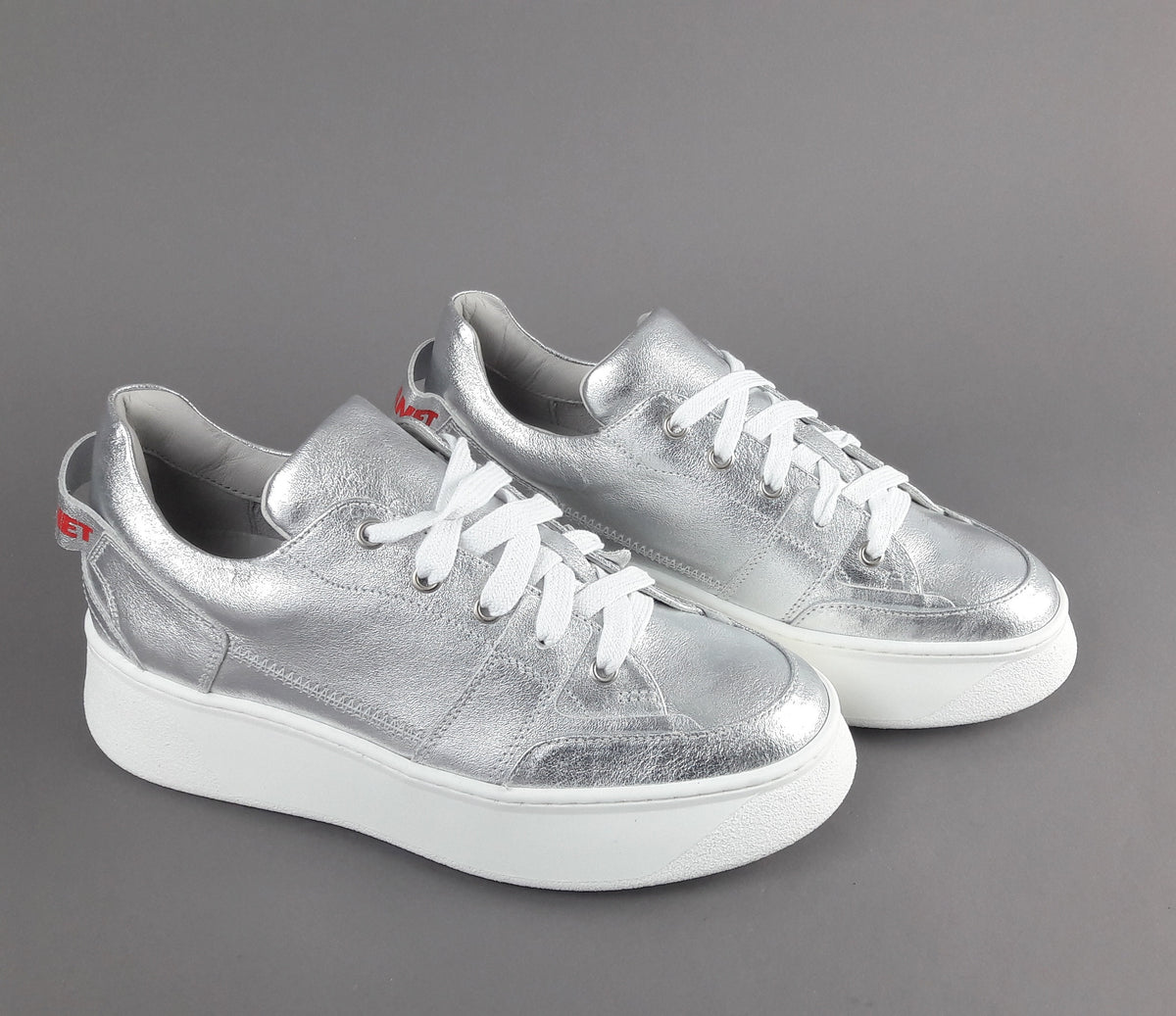 Janet & Janet Sneakers Donna Gilda Pelle Laminata Argento