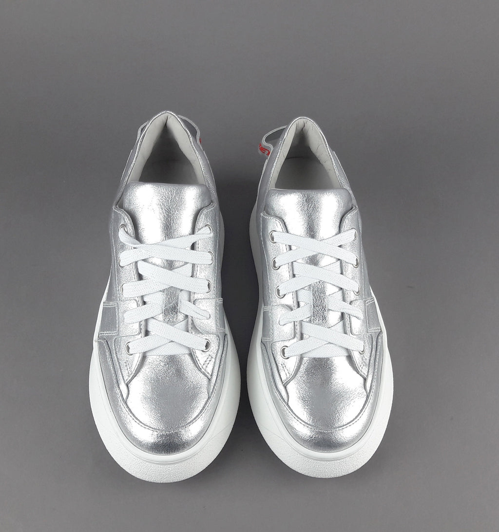 Janet & Janet Sneakers Donna Gilda Pelle Laminata Argento