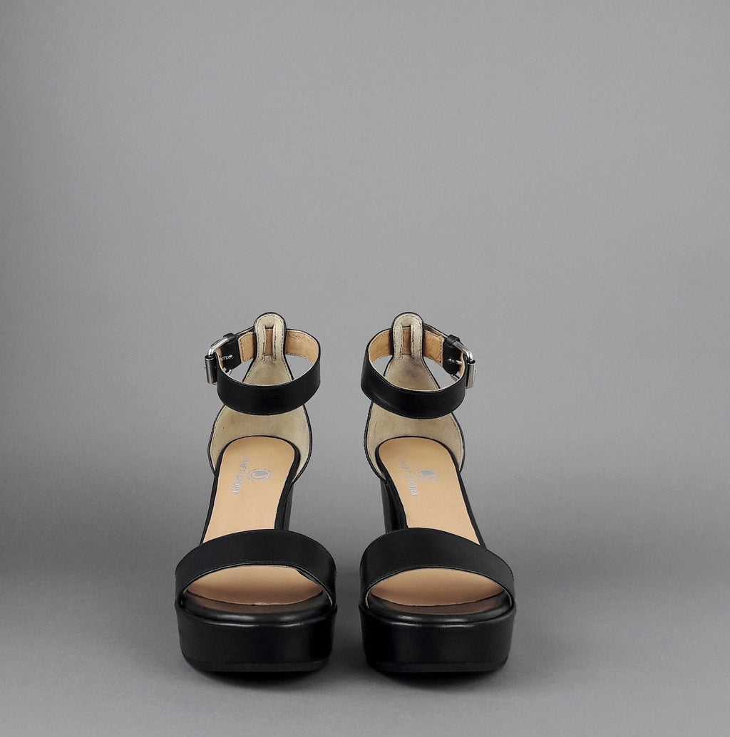 Janet Sport Sandalo Donna Nazira Pelle Nera