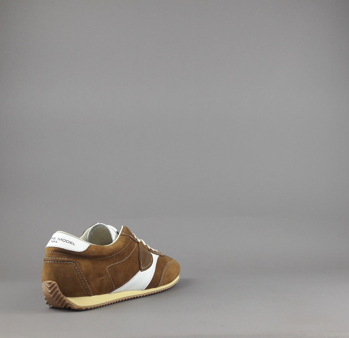 Philippe Model Planche Uomo Camoscio Marrone Chiaro
