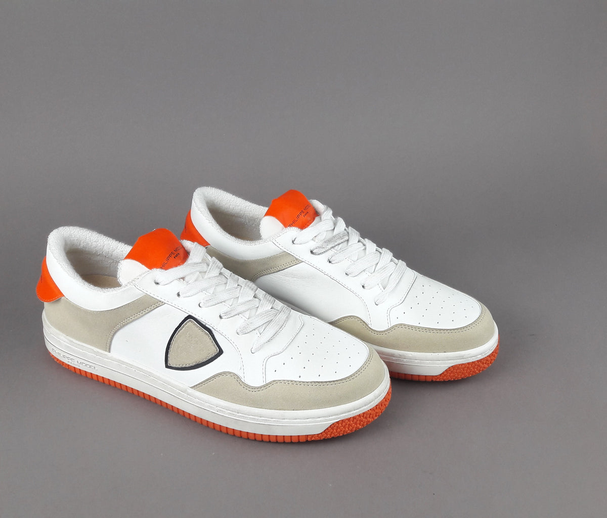 Philippe Model Sneakers Uomo Low Lyon Microfibra Vegan Bianco Arancio Fluo