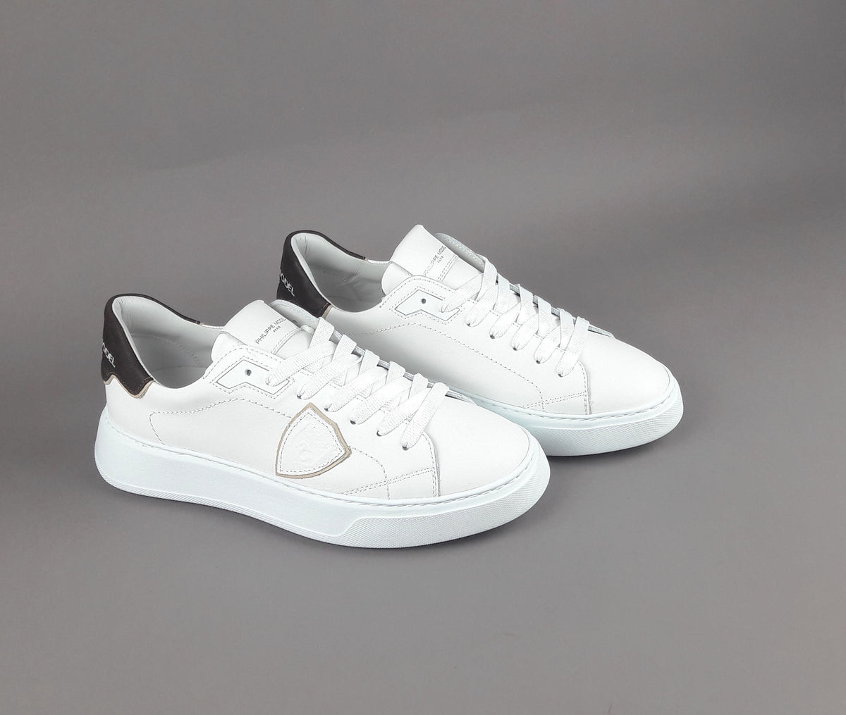 Philippe Model Temple Uomo Pelle Bianco Spoiler Testa Moro