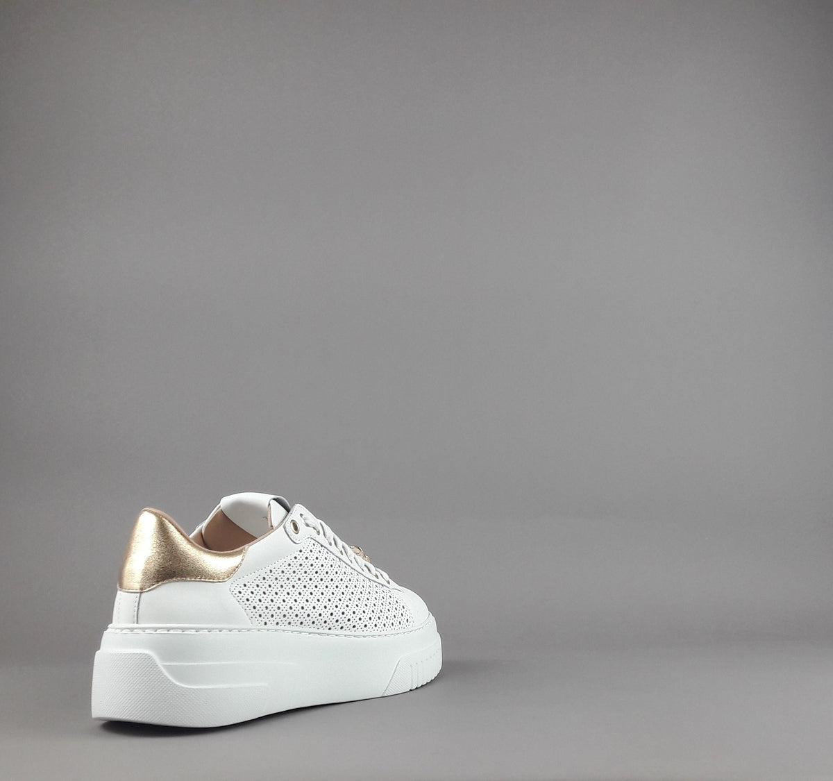 Stokton Sneakers Donna Pelle Bianco Forata