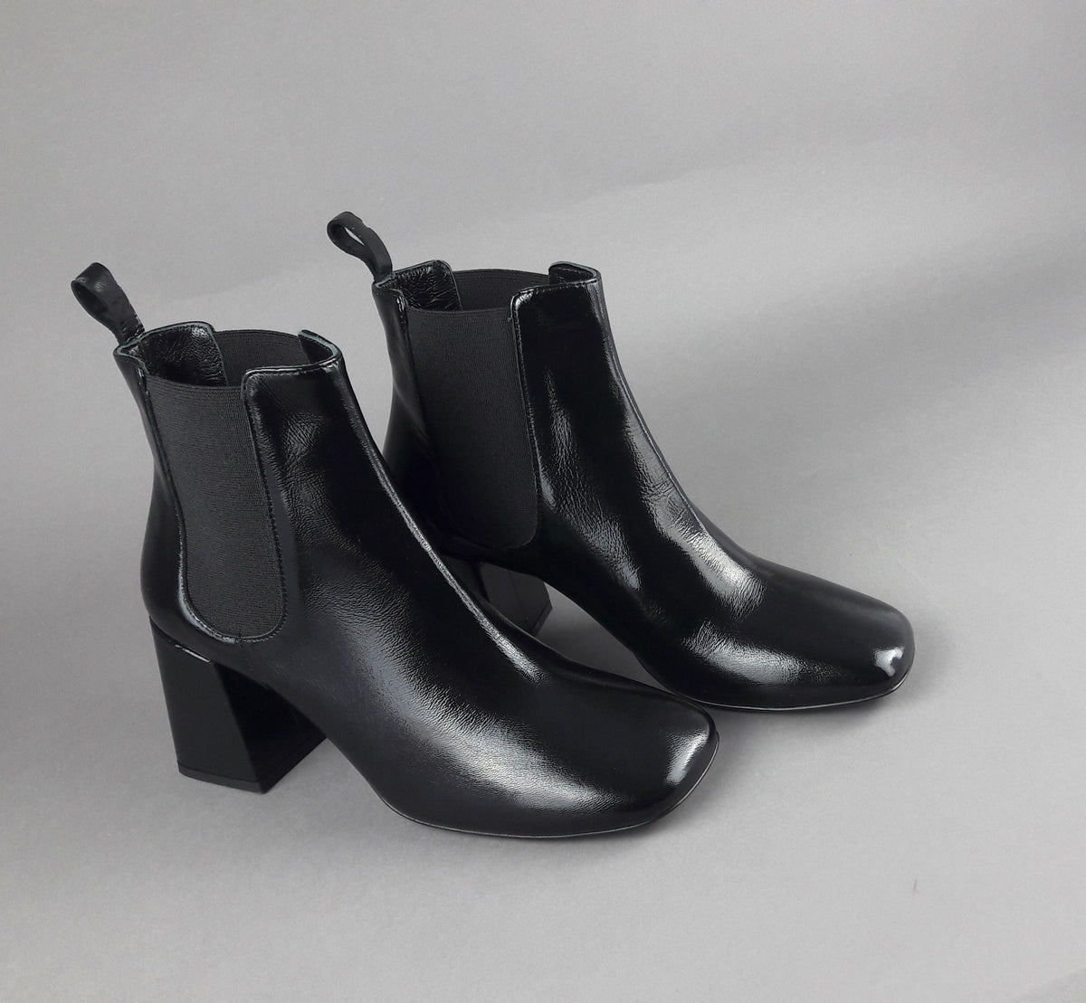 White D' Tronchetto Donna Pelle Lucida Nero Elastici Laterali
