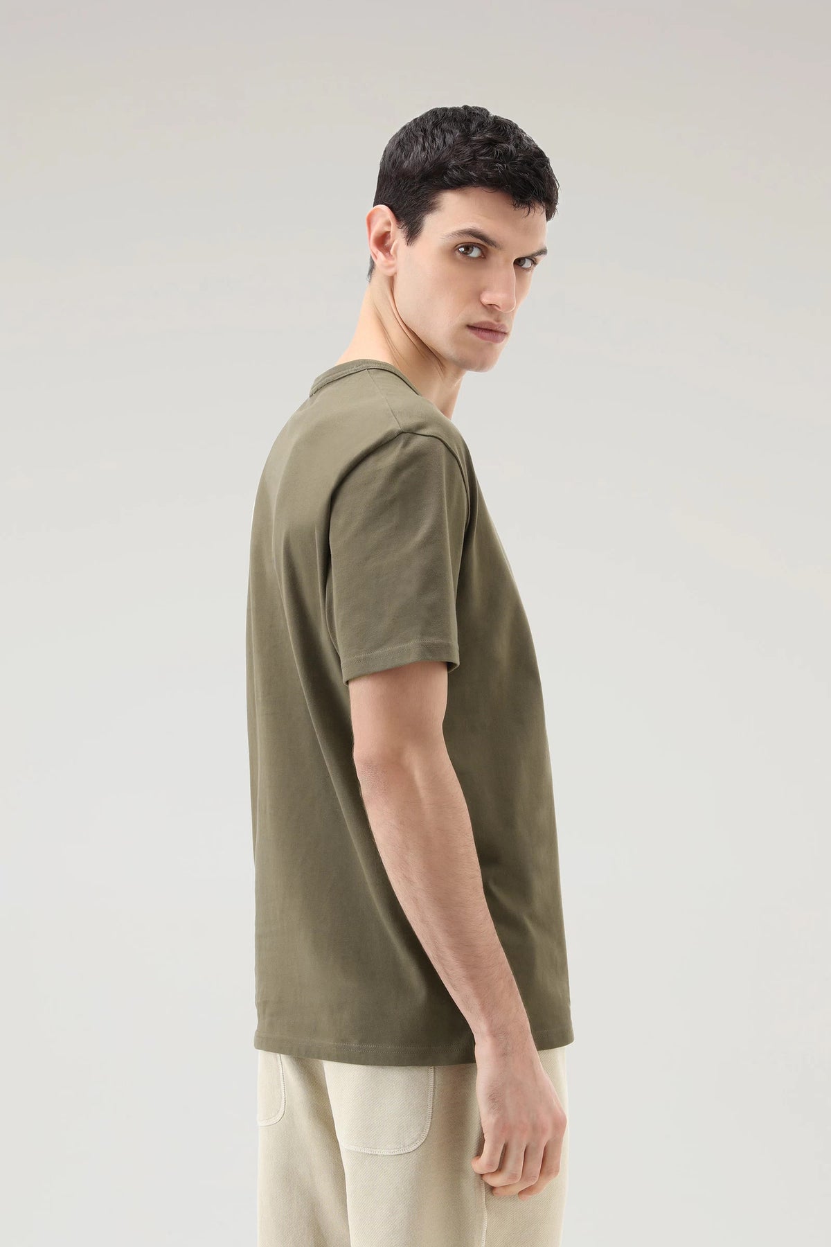 Woolrich T-Shirt Uomo Cotone Verde Militare Stampa Al Petto