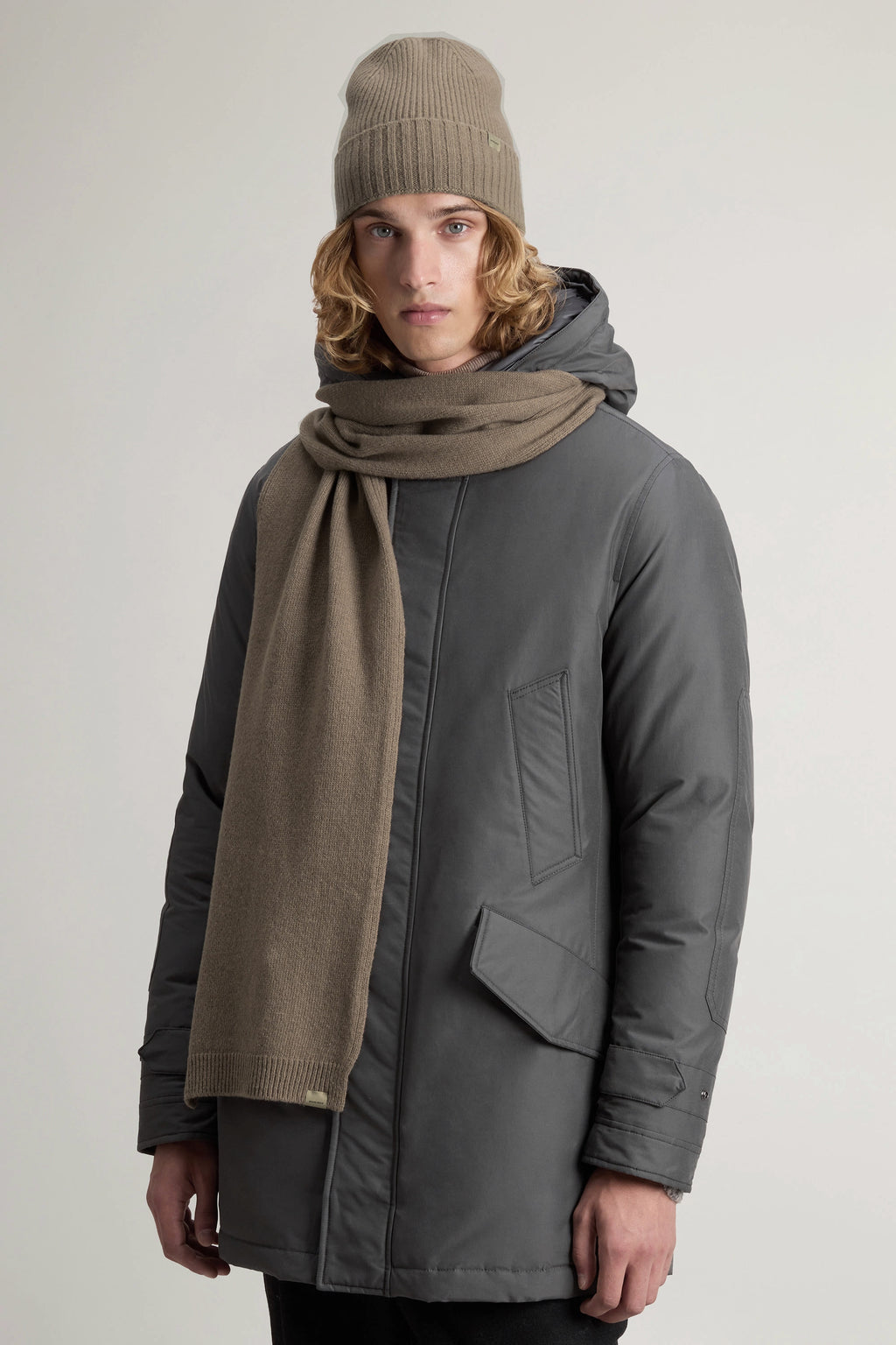 Woolrich Sciarpa Cappello Kit Unisex Misto Lana Talpa